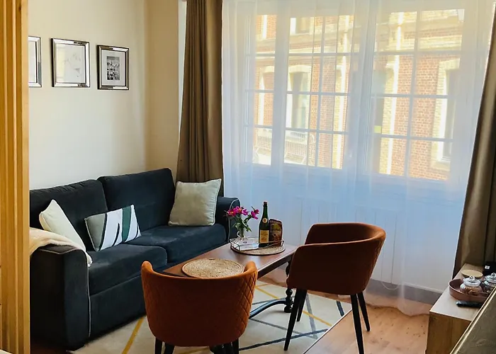 Chic De Sophie Plein Coeur Du Centre-ville Lägenhet *