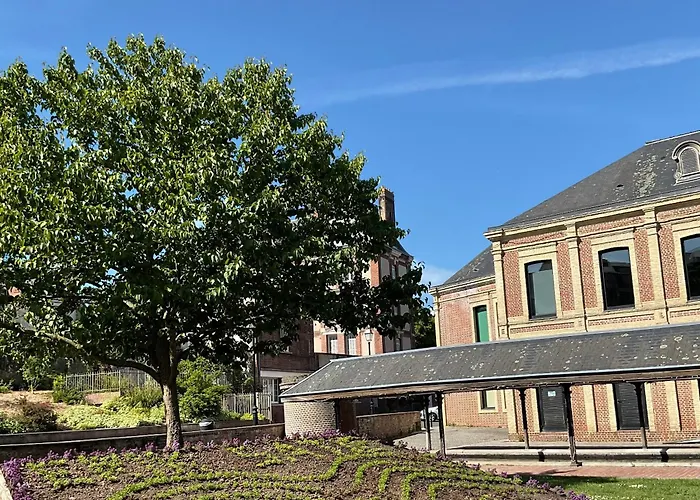 Апартаменты Chic De Sophie Plein Coeur Du Centre-ville Онфлёр