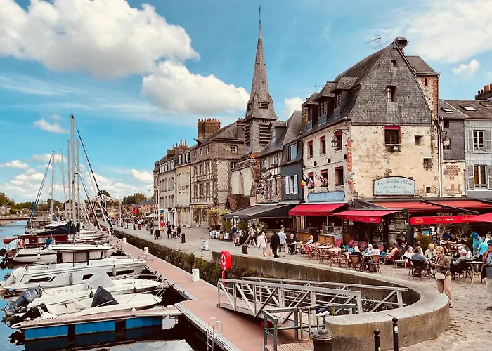 Chic De Sophie Plein Coeur Du Centre-ville Апартаменты *